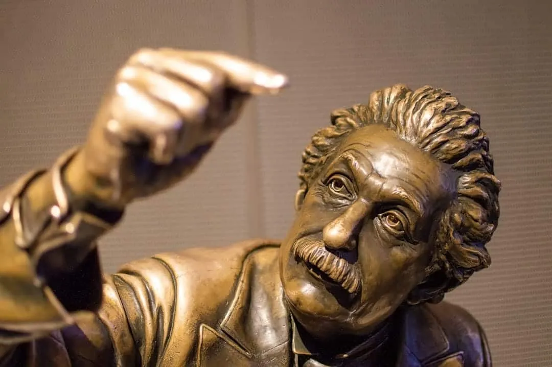 Photo Einsteins equation